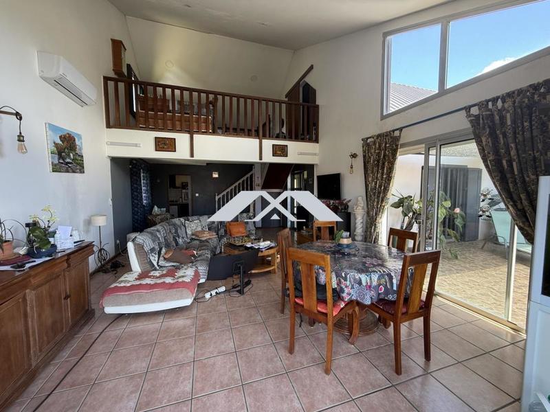 Villa - 135 m² - 7 pièces