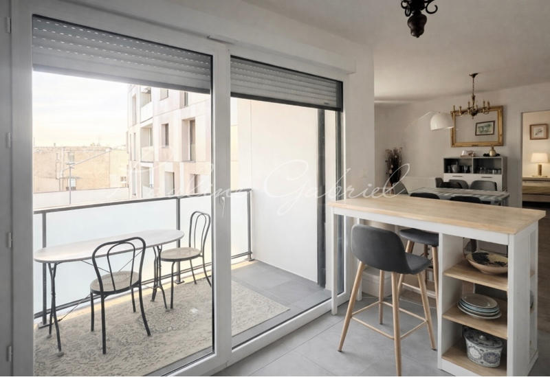 Appartement - 49 m² - 2 pièces