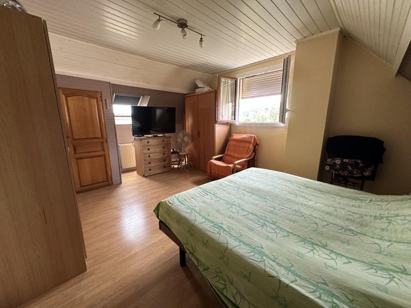 Maison - 110 m² - 4 pièces