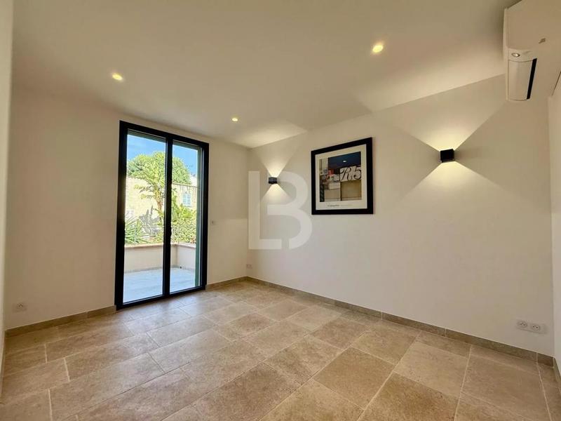 Duplex - 107 m² - 5 pièces