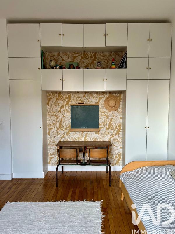 Maison - 180 m² - 6 pièces