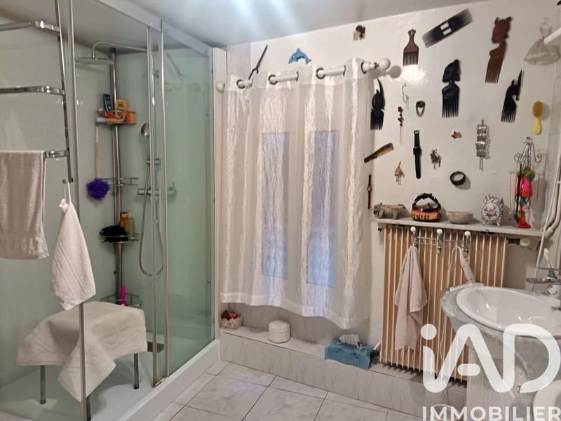 Appartement - 123 m² - 12 pièces