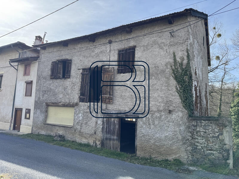 Maison - 162 m² - 2 pièces