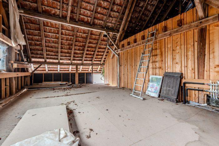 Maison traditionnelle - 299 m² - 7 pièces