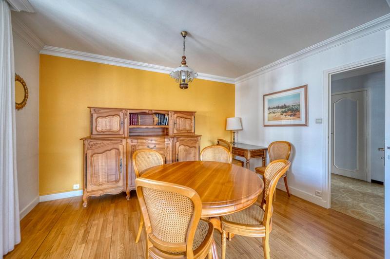 Appartement - 85 m² - 3 pièces