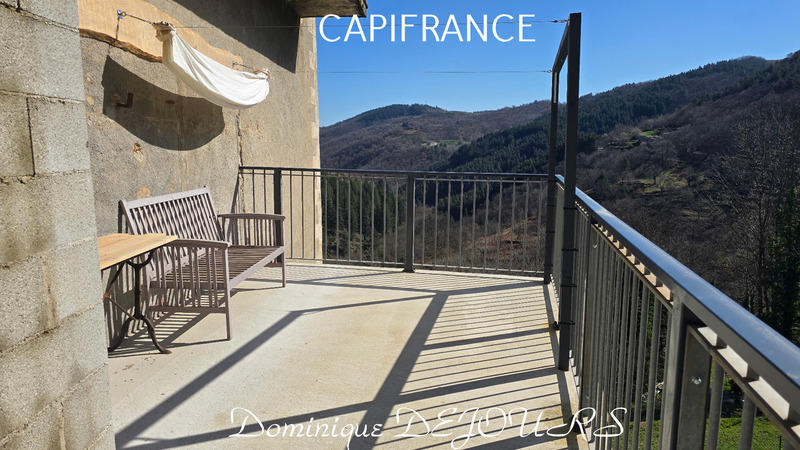 Maison - 165 m² - 7 pièces