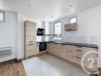 Duplex - 44 m² - 3 pièces