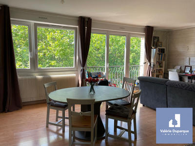 Appartement - 101 m² - 4 pièces