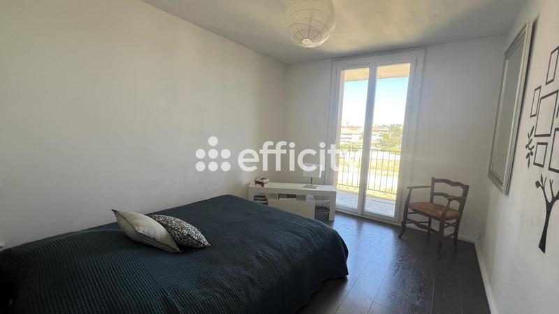 Appartement - 79 m² - 4 pièces