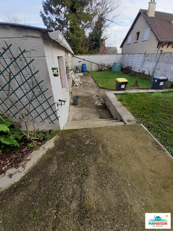 Maison - 75 m² - 5 pièces