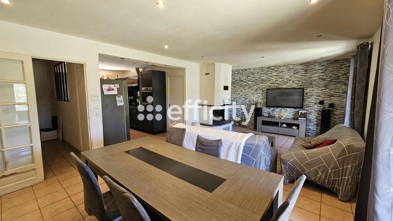 Maison - 110 m² - 4 pièces