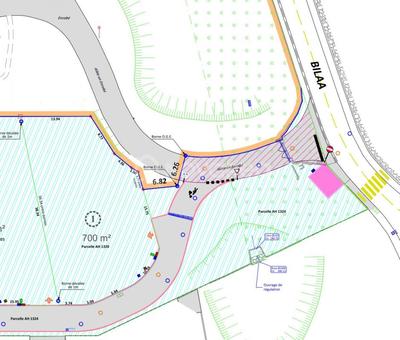 Terrain constructible - 700 m²