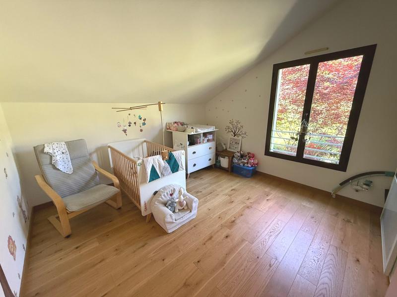 Maison - 170 m² - 5 pièces