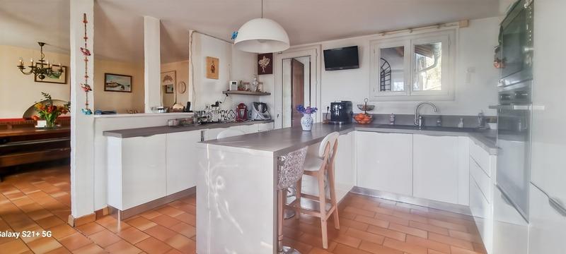 Maison - 151 m² - 6 pièces