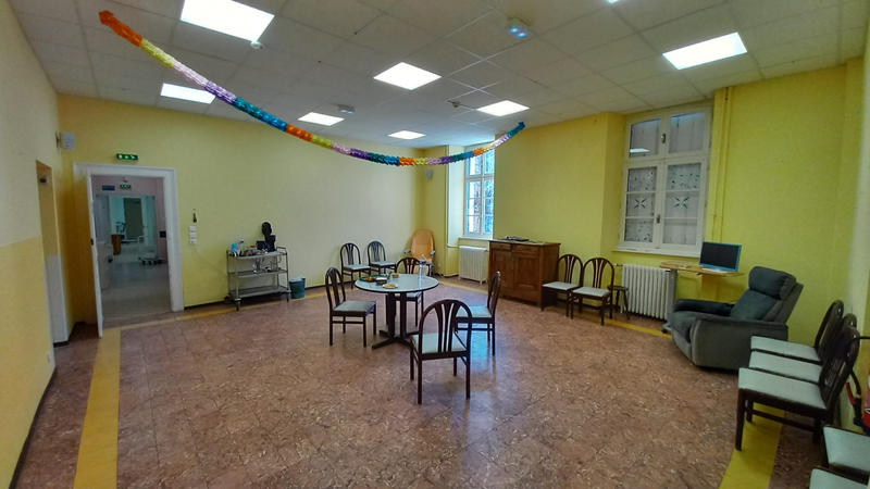 Local commercial - 1 082 m²