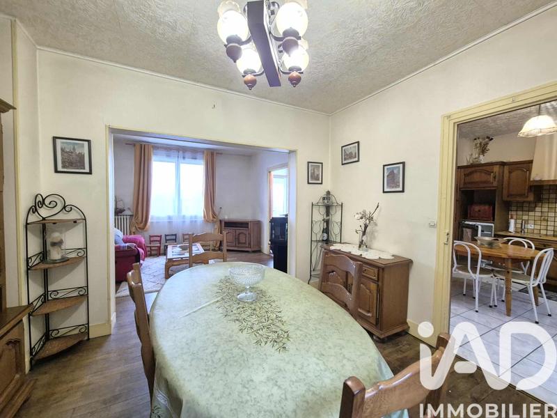 Maison - 110 m² - 5 pièces