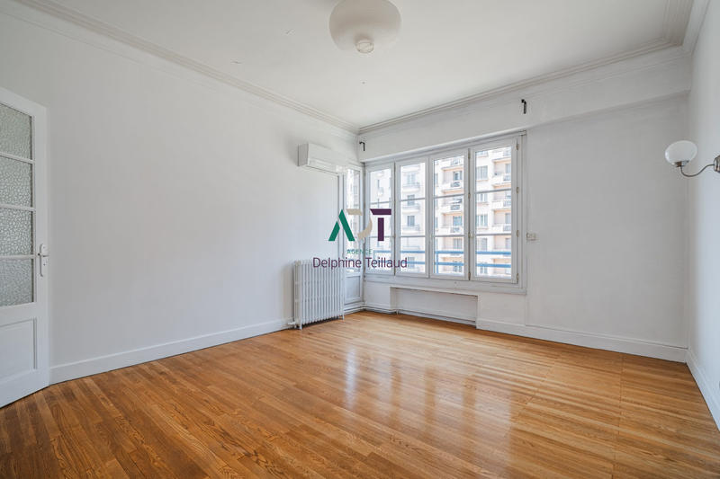 Appartement - 76 m² - 2 pièces