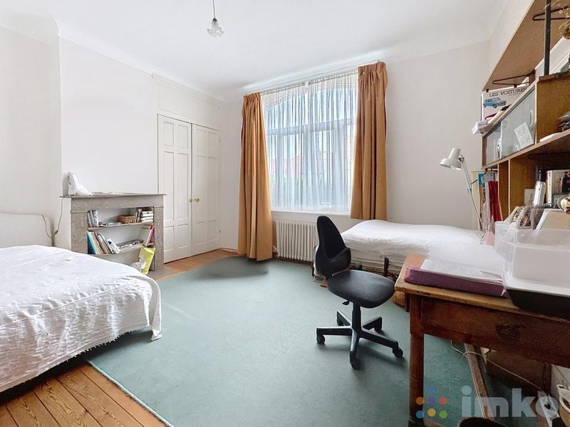 Maison - 187 m² - 6 pièces