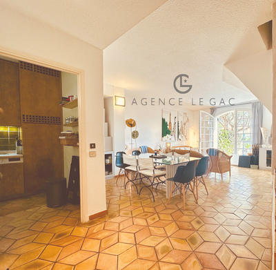 Maison - 82 m² - 4 pièces