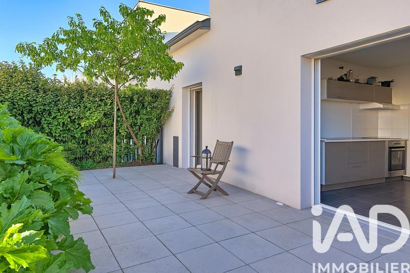 Maison - 93 m² - 5 pièces