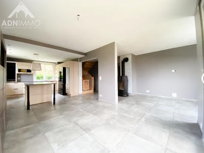 Maison - 153 m² - 5 pièces