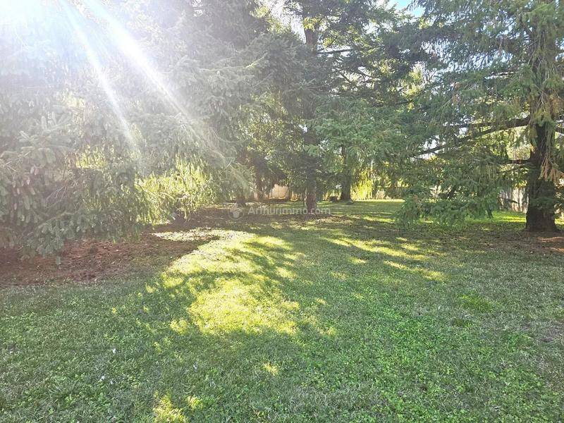 Maison - 280 m² - 8 pièces