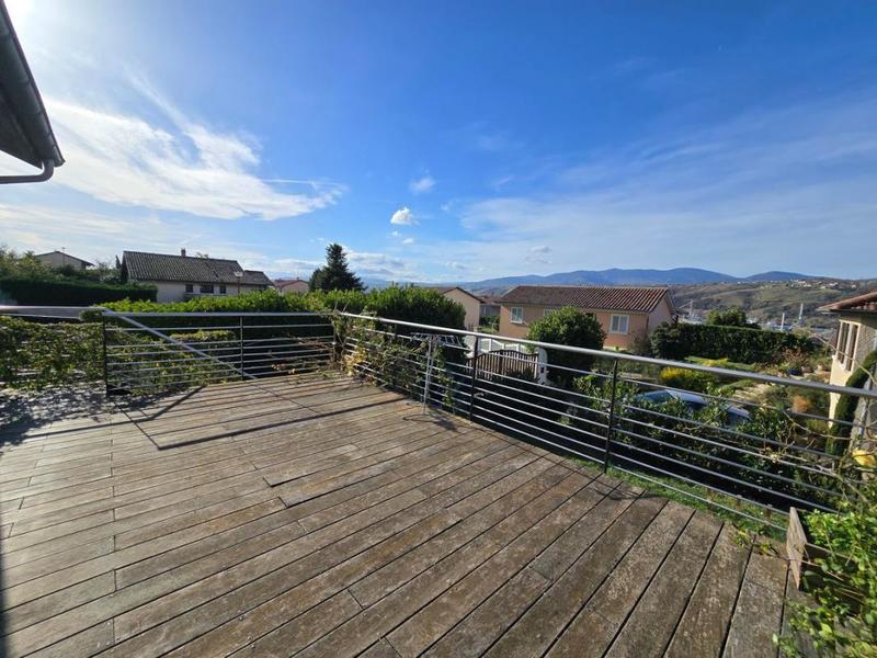 Maison - 111 m² - 5 pièces