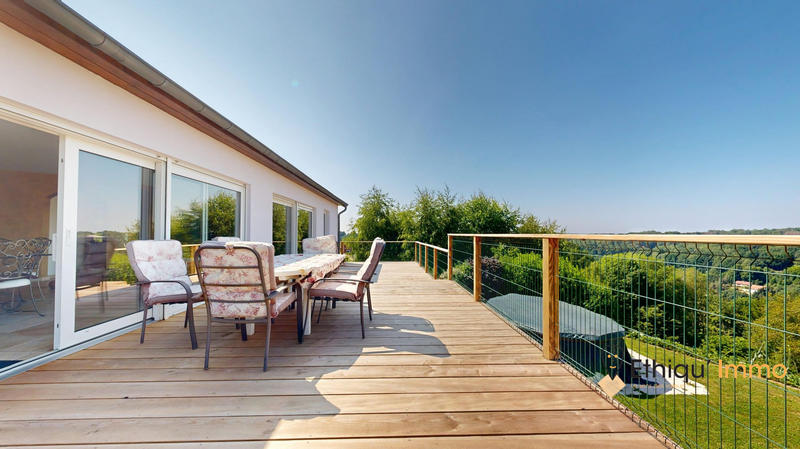 Maison - 132 m² - 6 pièces