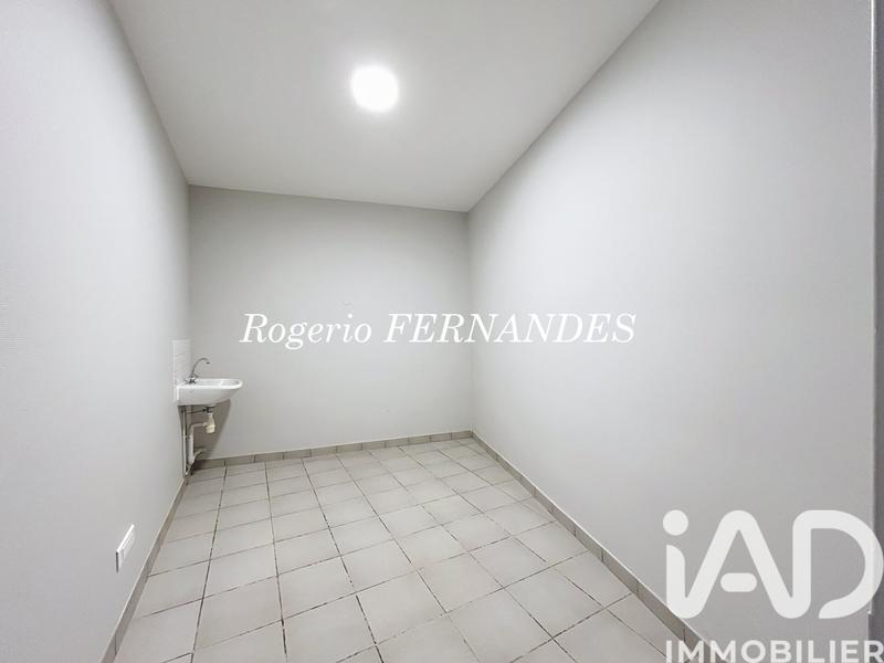 Appartement - 93 m² - 8 pièces