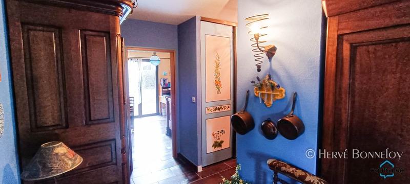 Maison - 220 m² - 11 pièces