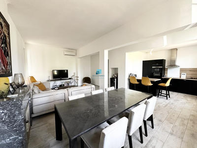 Maison ancienne - 285 m² - 10 pièces