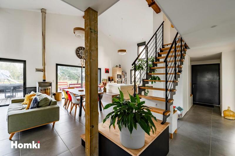 Maison - 150 m² - 6 pièces