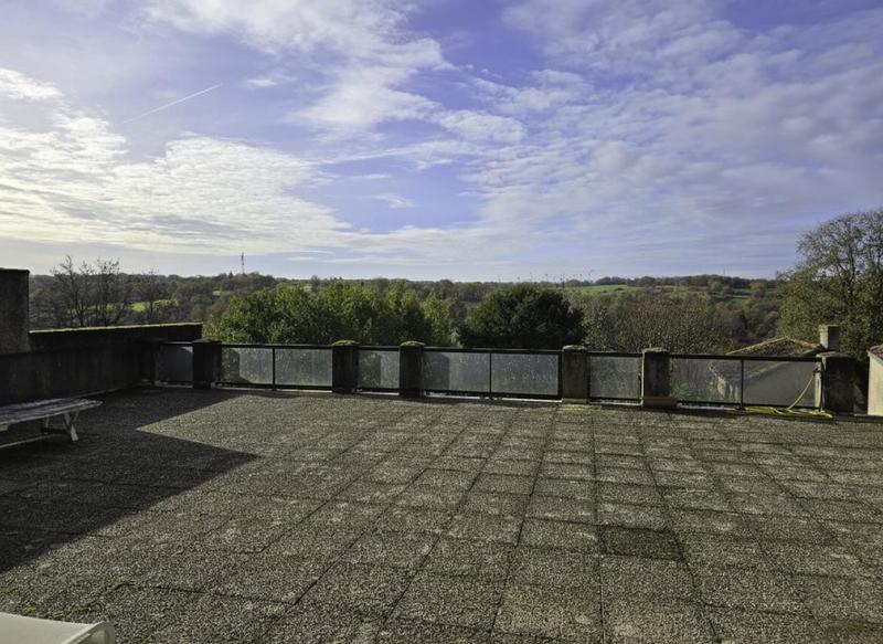 Maison bourgeoise - 330 m² - 10 pièces