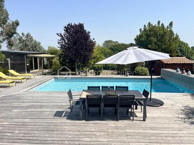 Maison traditionnelle - 130 m² - 4 pièces