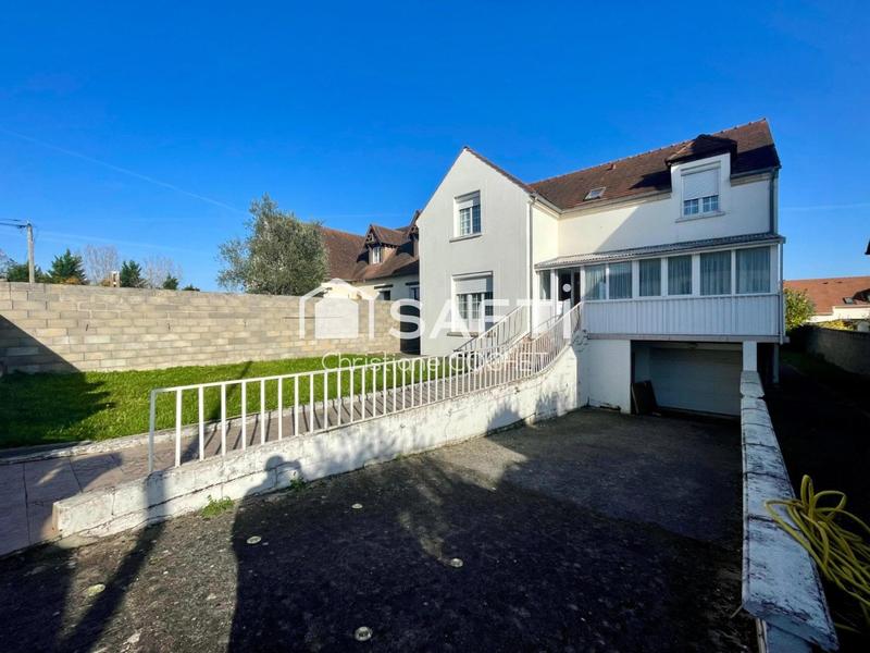 Maison - 171 m² - 9 pièces