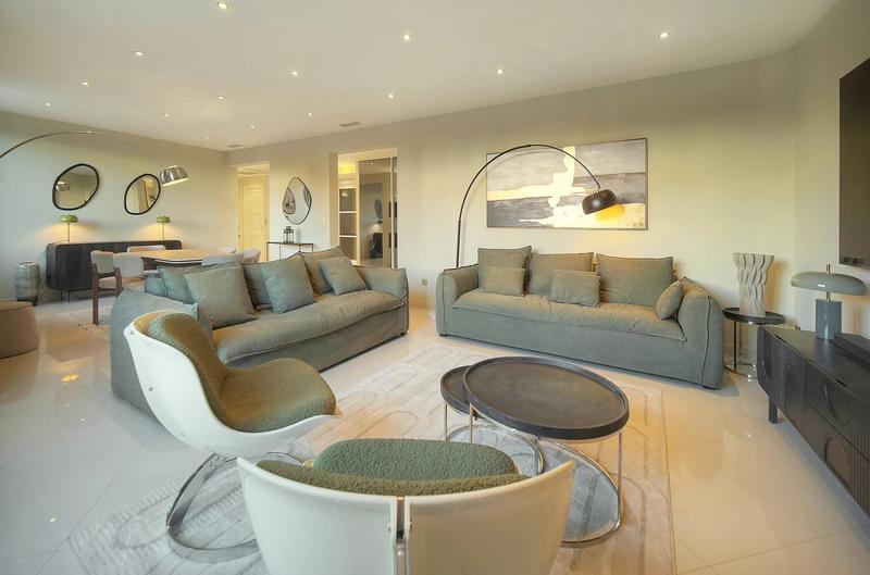 Appartement - 150 m² - 4 pièces