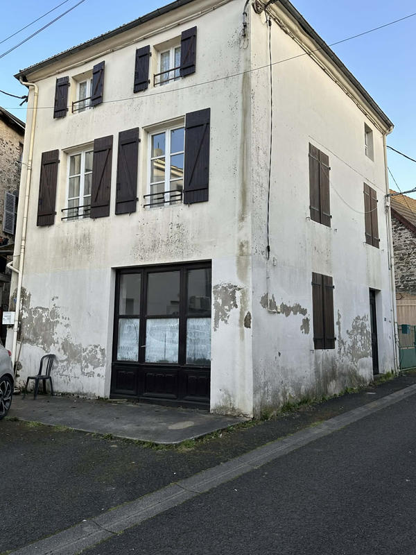 Maison - 85 m² - 4 pièces