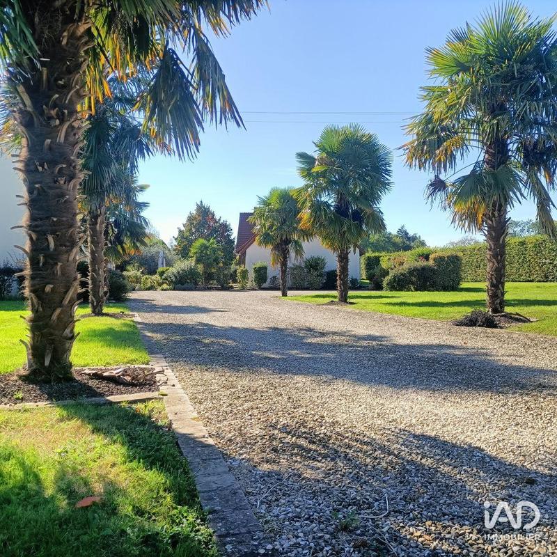 Maison - 350 m² - 7 pièces