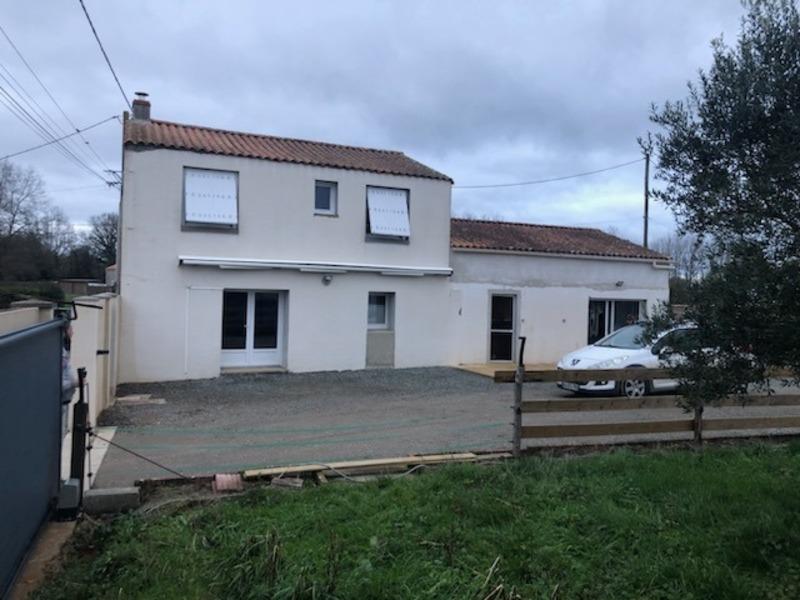 Maison - 104 m² - 6 pièces
