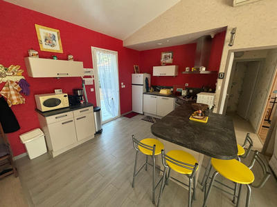 Maison - 84 m² - 4 pièces