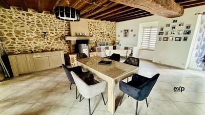 Maison de village - 185 m² - 6 pièces