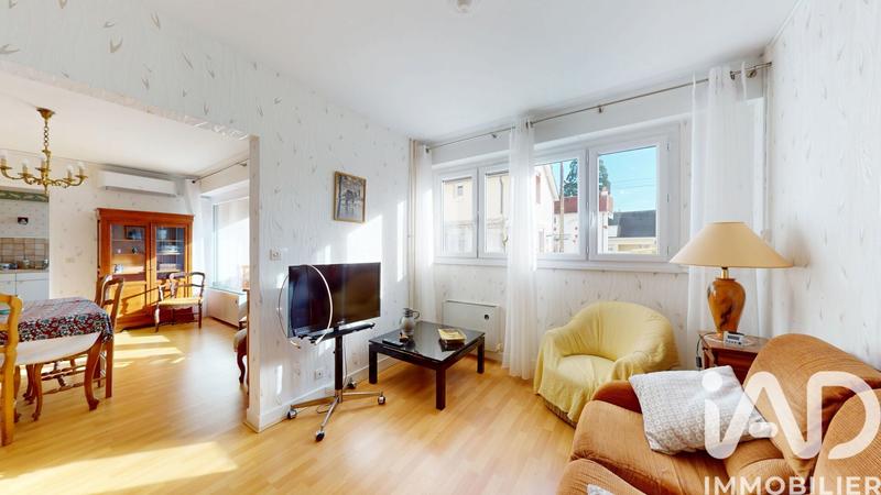 Appartement - 65 m² - 3 pièces