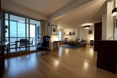 Appartement - 101 m² - 4 pièces