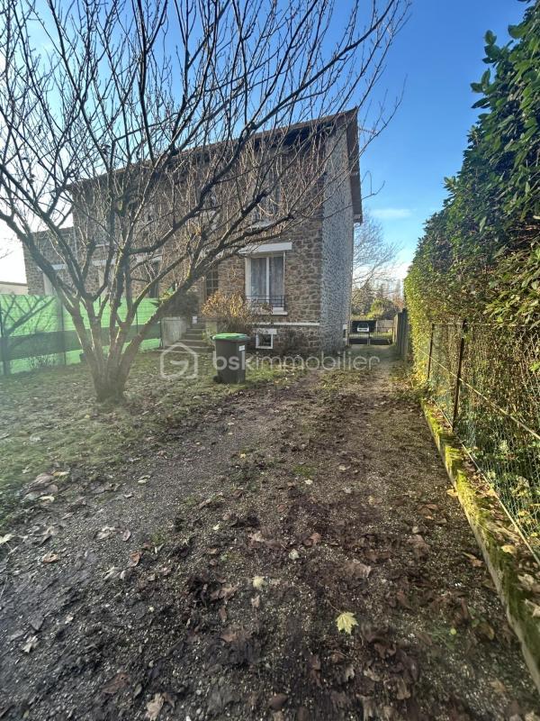 Maison - 86 m² - 4 pièces