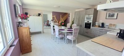 Maison - 190 m² - 5 pièces