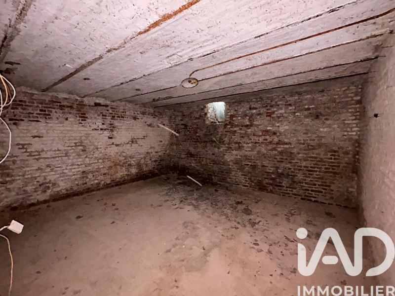 Immeuble - 213 m² - 11 pièces