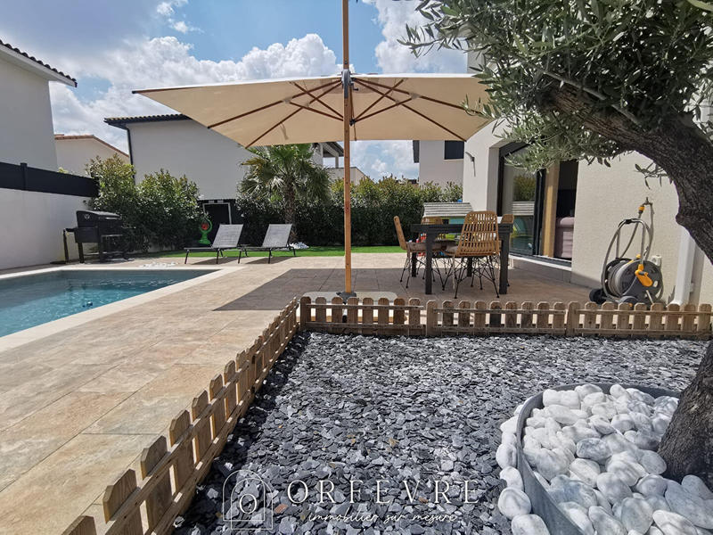 Maison - 108 m² - 4 pièces