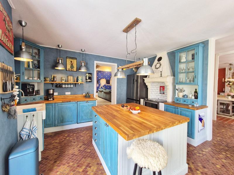 Maison - 180 m² - 6 pièces