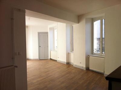 Appartement - 90 m² - 3 pièces