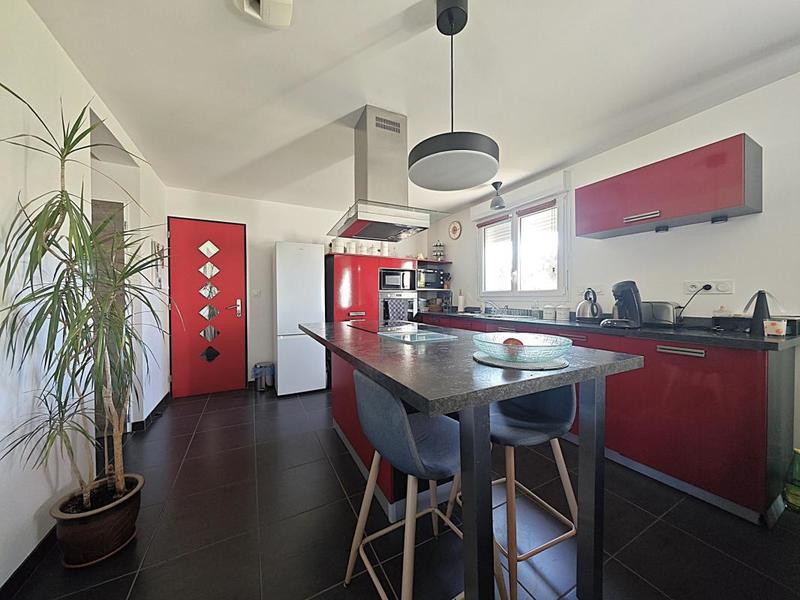 Maison - 110 m² - 5 pièces